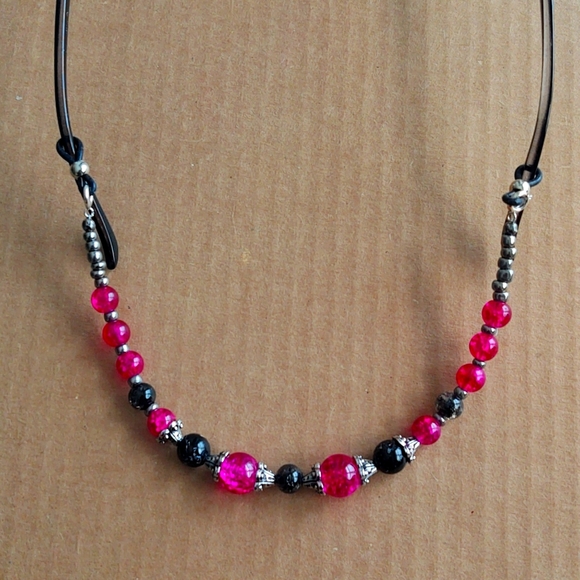 😎 Handcrafted Women's Beaded Glass Eyewear Chain - Picture 4 of 6